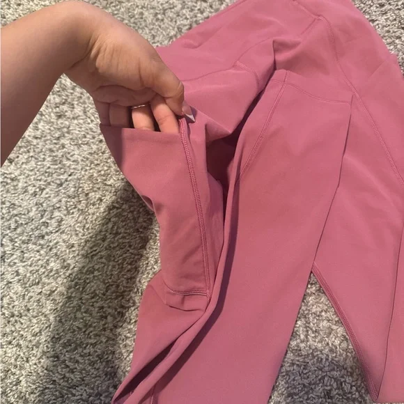 Lululemon Fast & Free High-Rise Tight with Pockets 25” Size 6 in Brier Rose - Picture 6 of 11